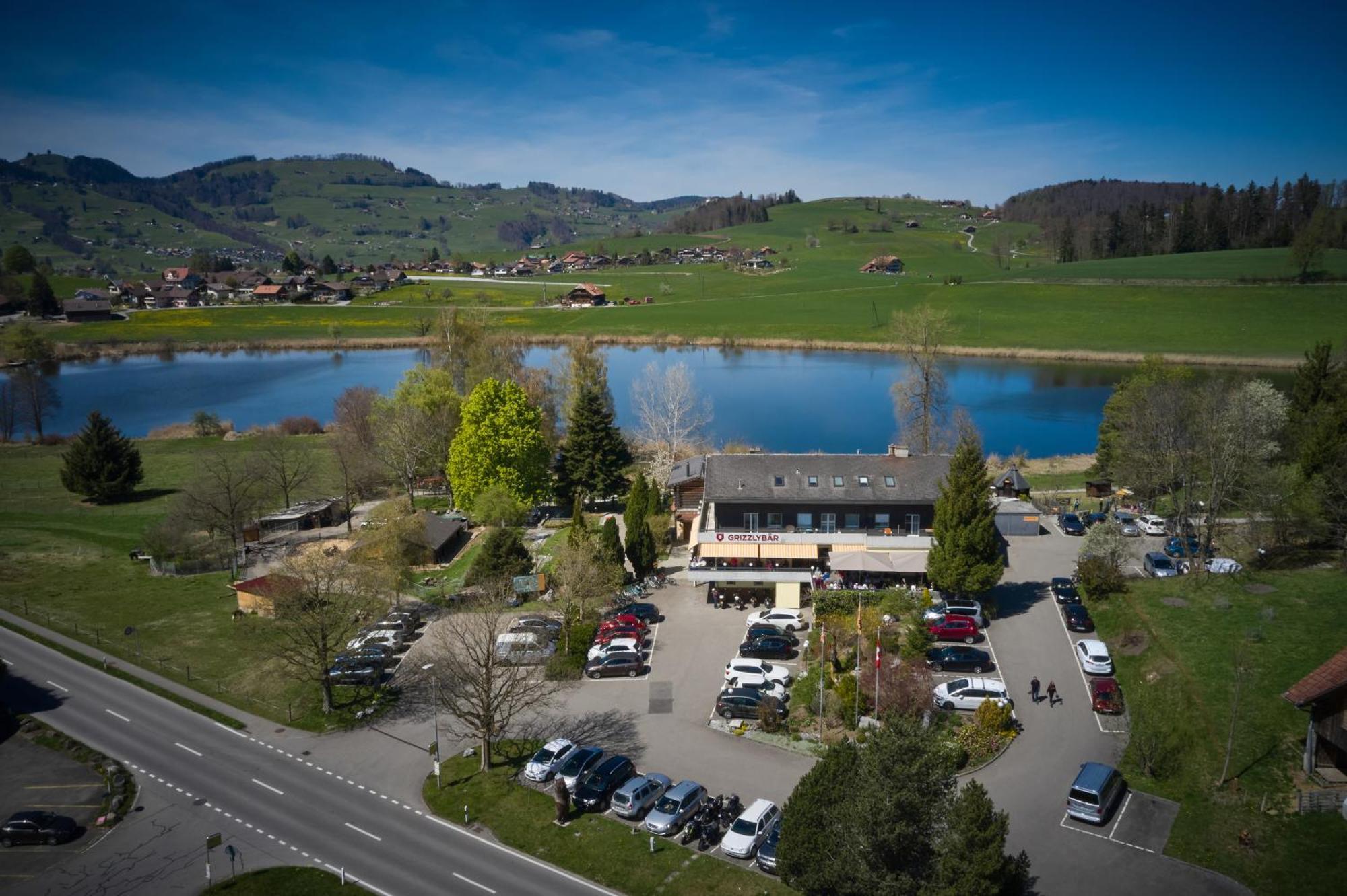 Hotel Erlebnisland Grizzlybaer Langenbuhl Esterno foto